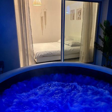 מיוס Cocon Avec Spa מראה חיצוני תמונה
