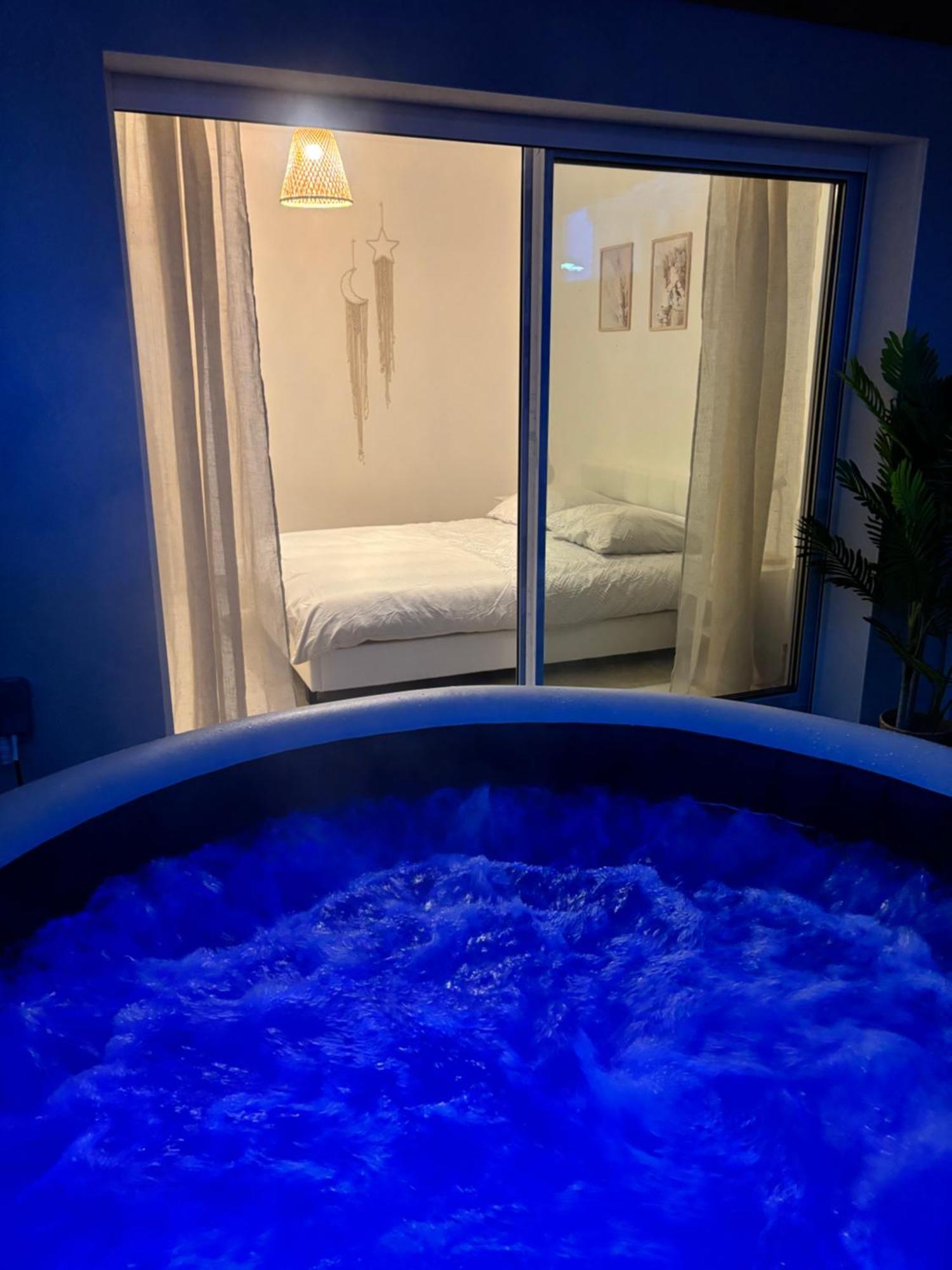 מיוס Cocon Avec Spa מראה חיצוני תמונה