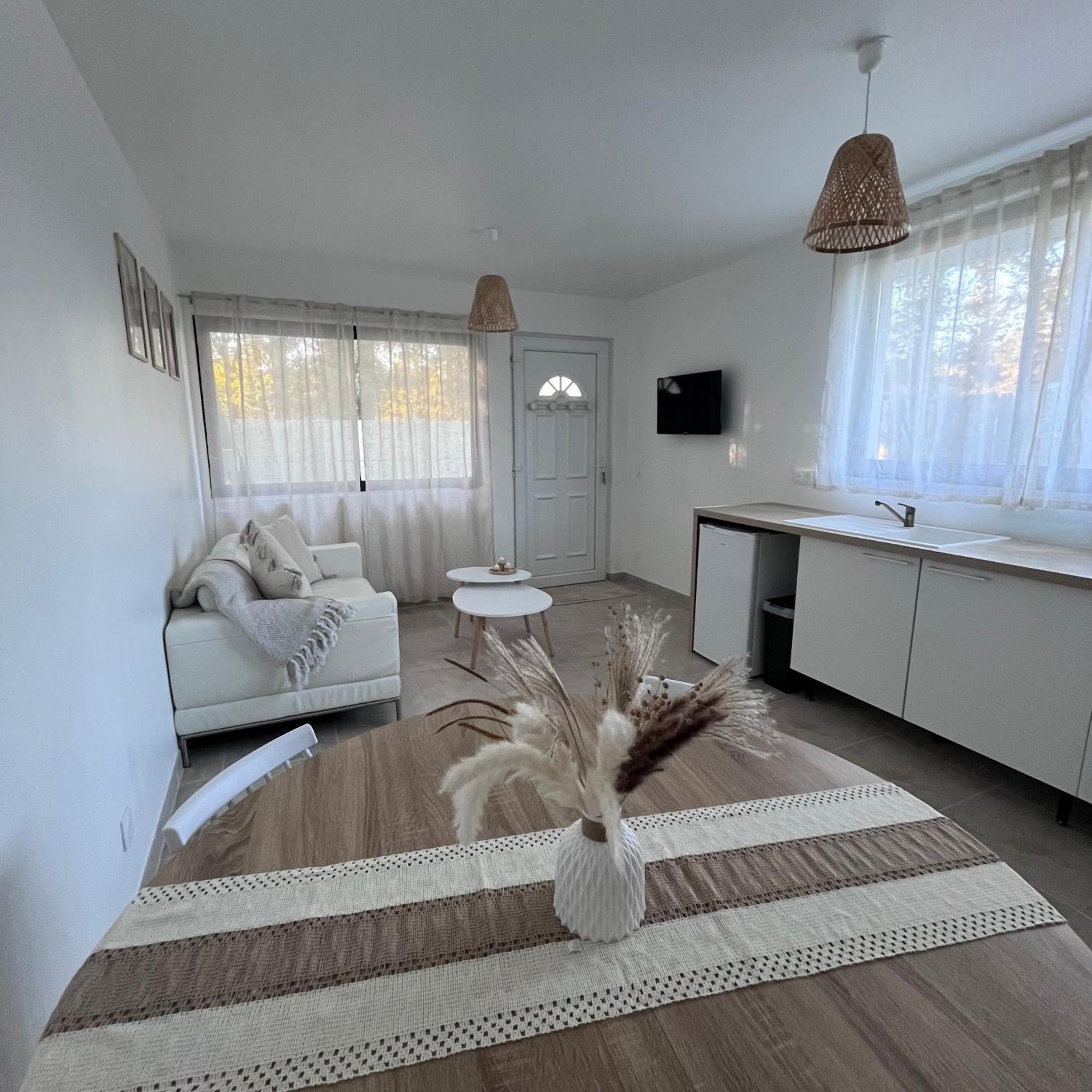 מיוס Cocon Avec Spa מראה חיצוני תמונה