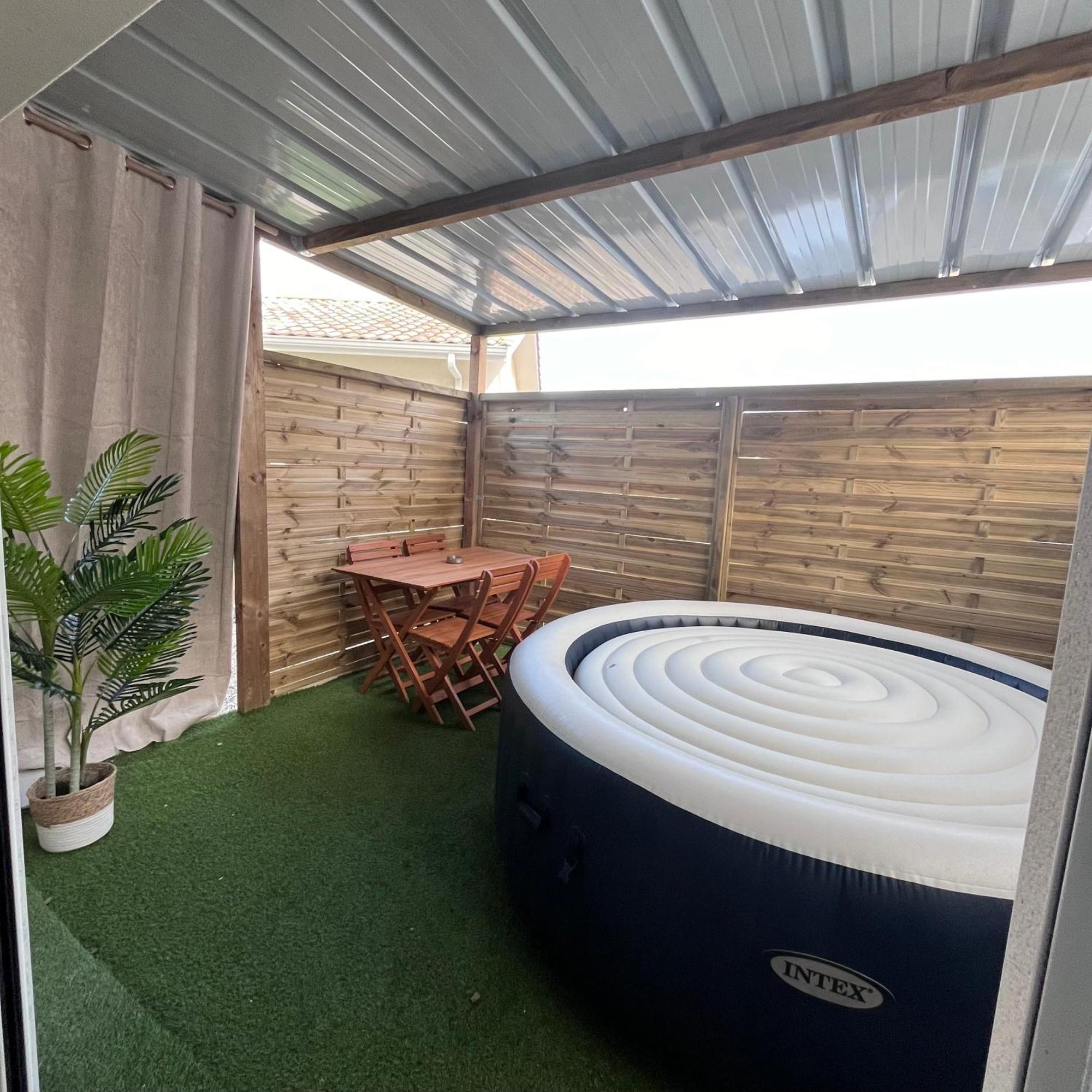 מיוס Cocon Avec Spa מראה חיצוני תמונה